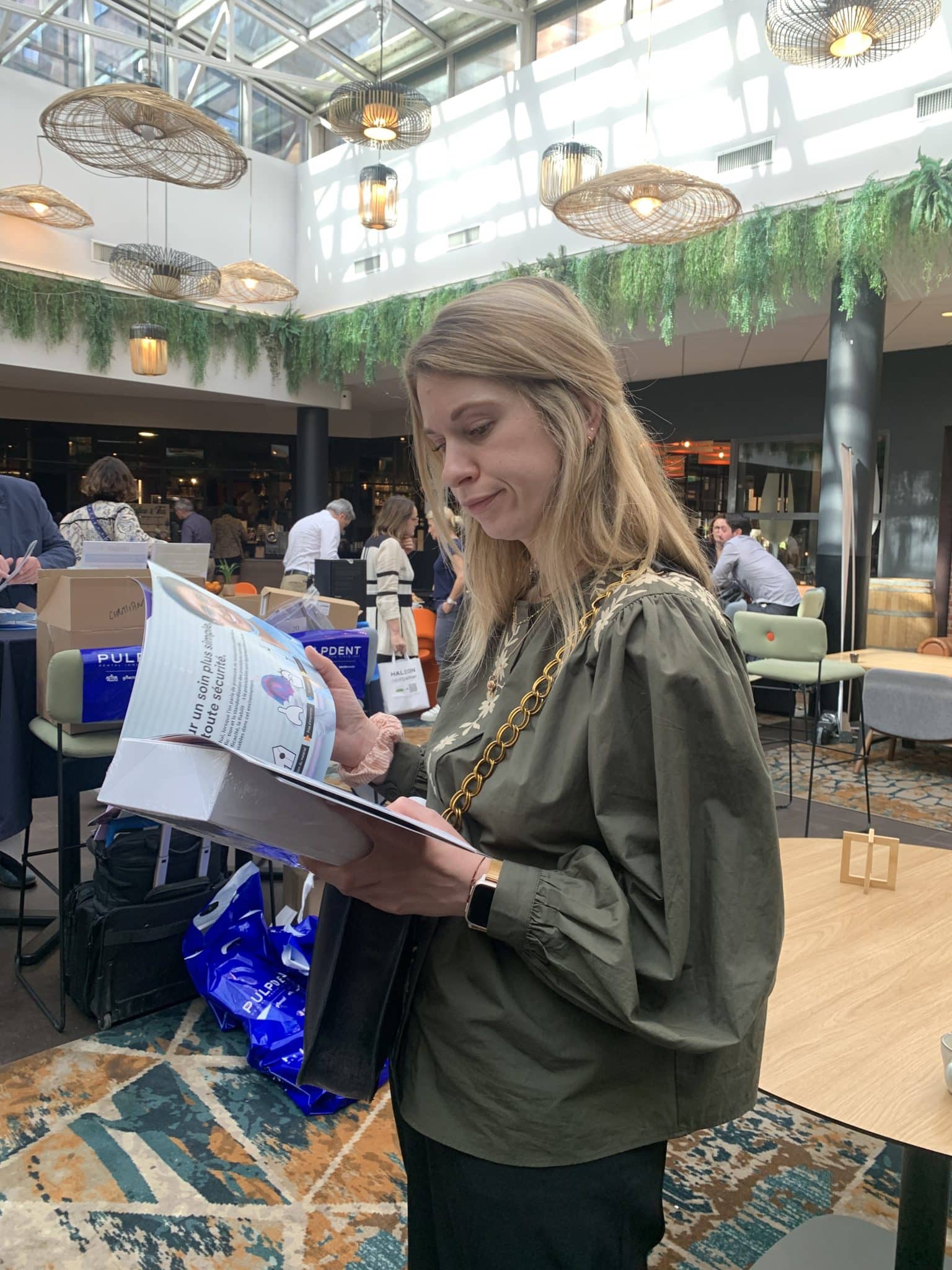 9Q8aQk+CQtKIZew33iJXRg